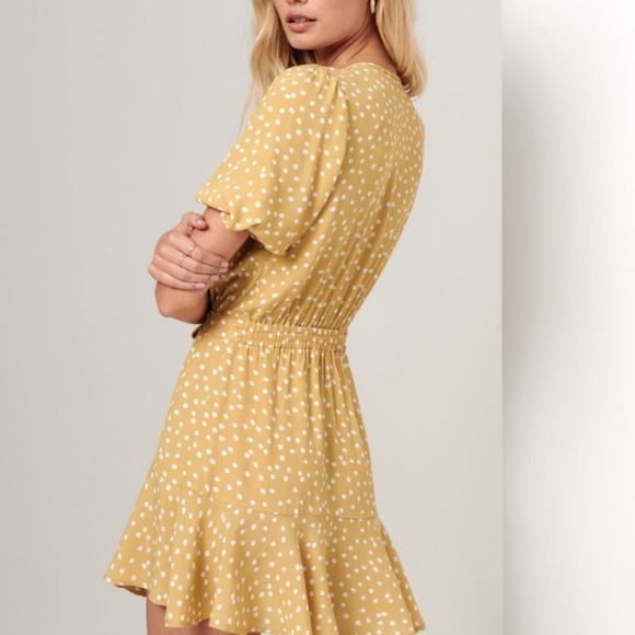 Kivari - Maise Tie Front Mini Dress - Picture 2 of 4